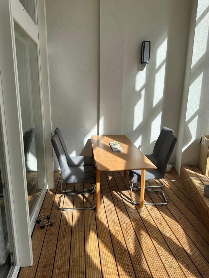 Relax-Wohnung Mit Balkon Ueber Die Weisse Elster Leipzig Extérieur photo