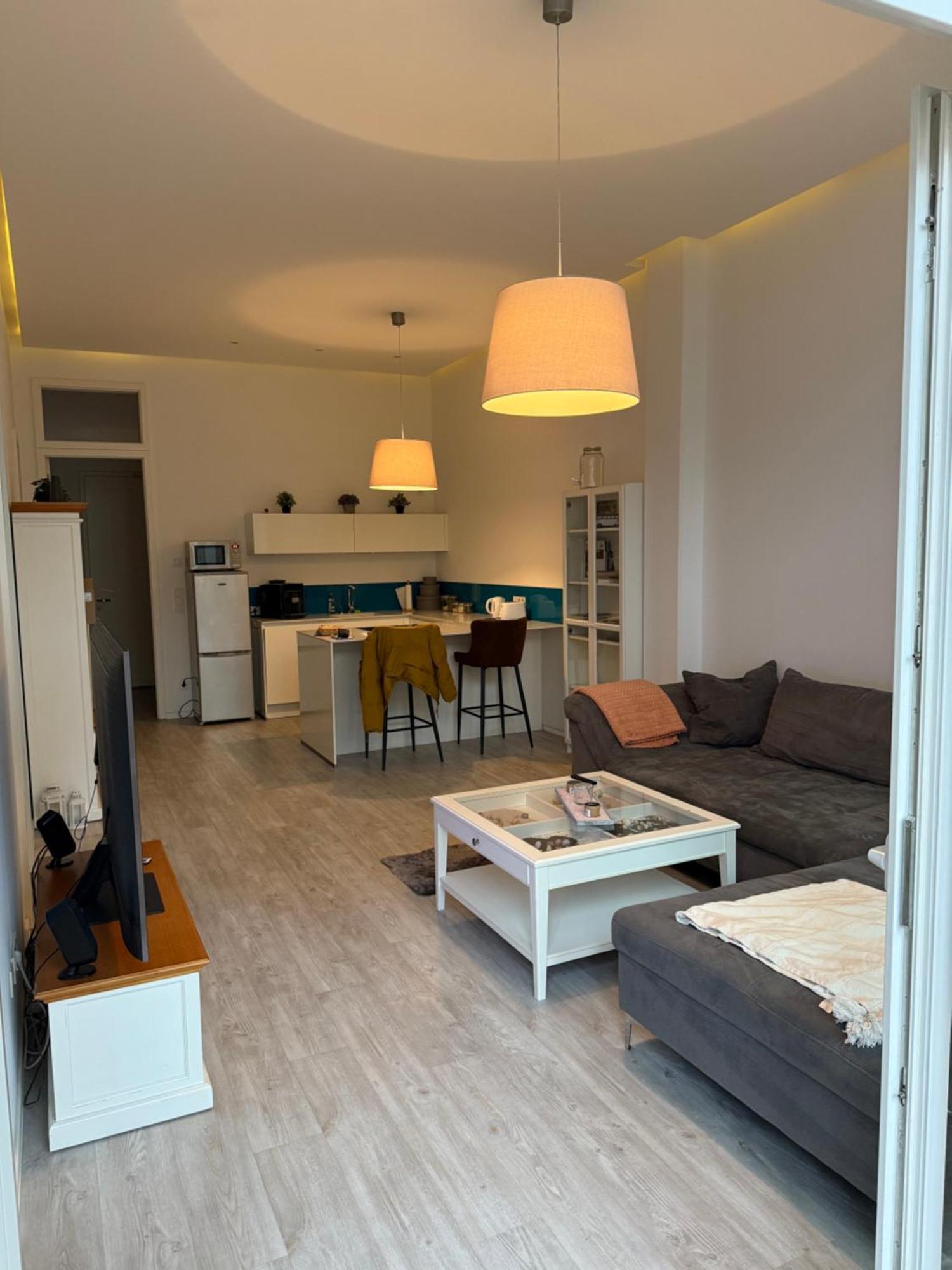 Relax-Wohnung Mit Balkon Ueber Die Weisse Elster Leipzig Extérieur photo
